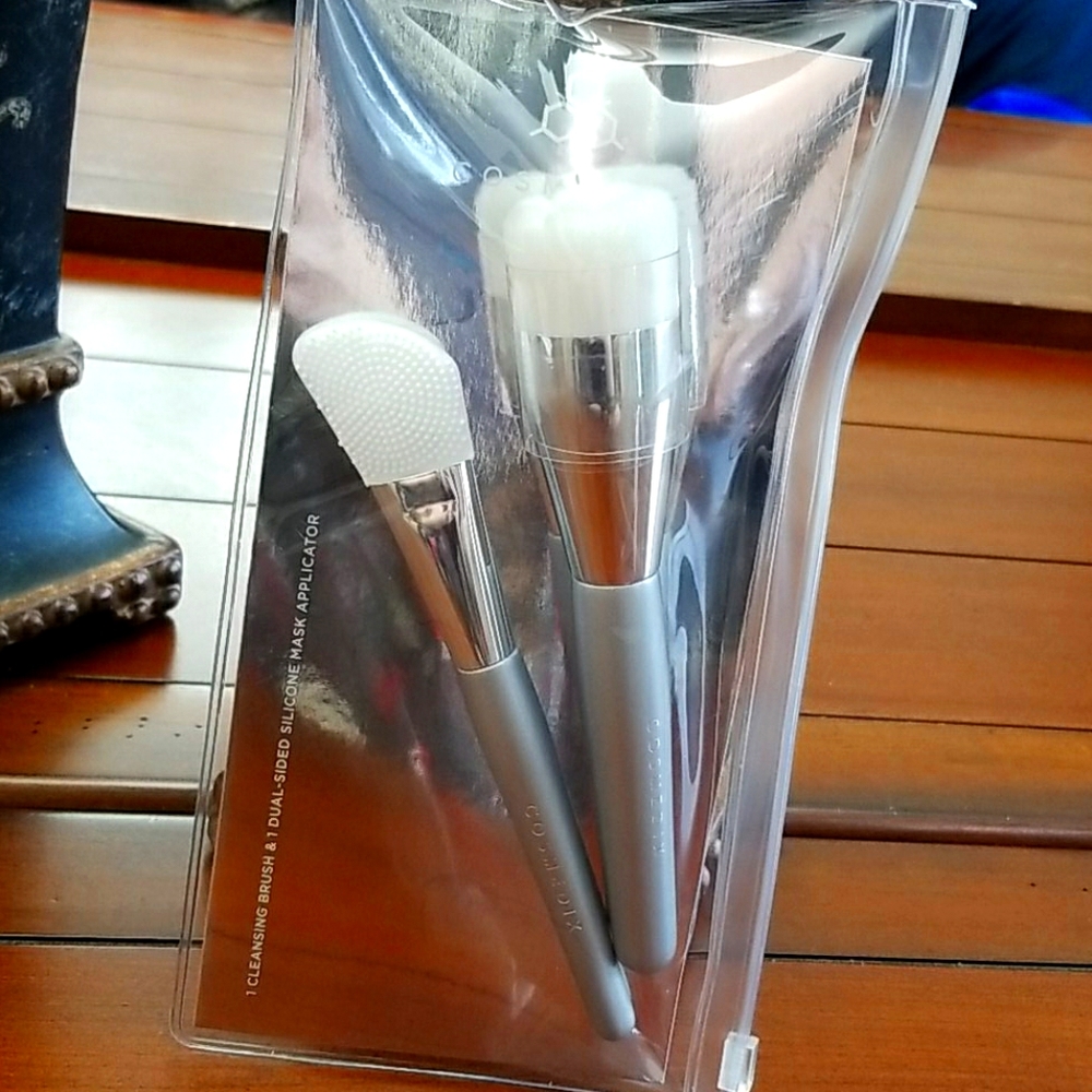 💗 COSMEDIX BRUSH SET